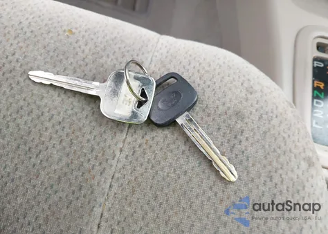 2001 Toyota Corolla Le z USA, uszkodzony, nr VIN 1NXBR12E41Z482121